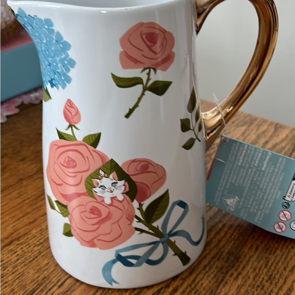Disney’s aristocrat featuring Marie pitcher - Picture 3 of 8